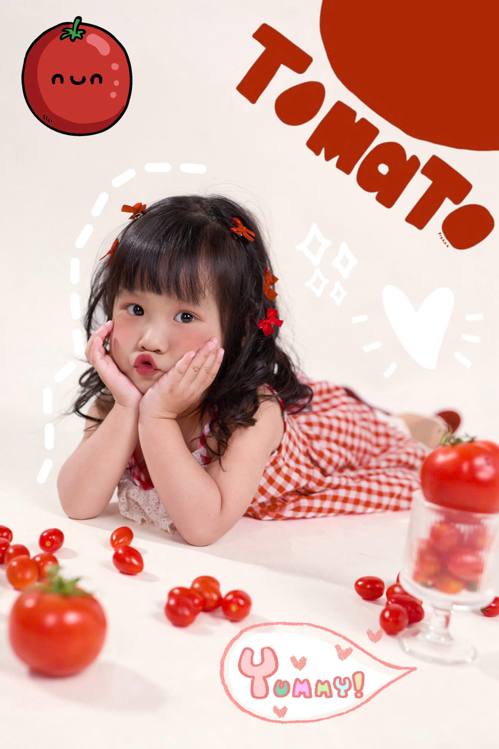 Em bé cà chua